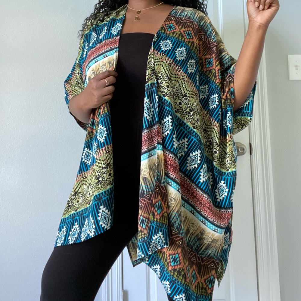 Multicolor tribal print kimono size larger